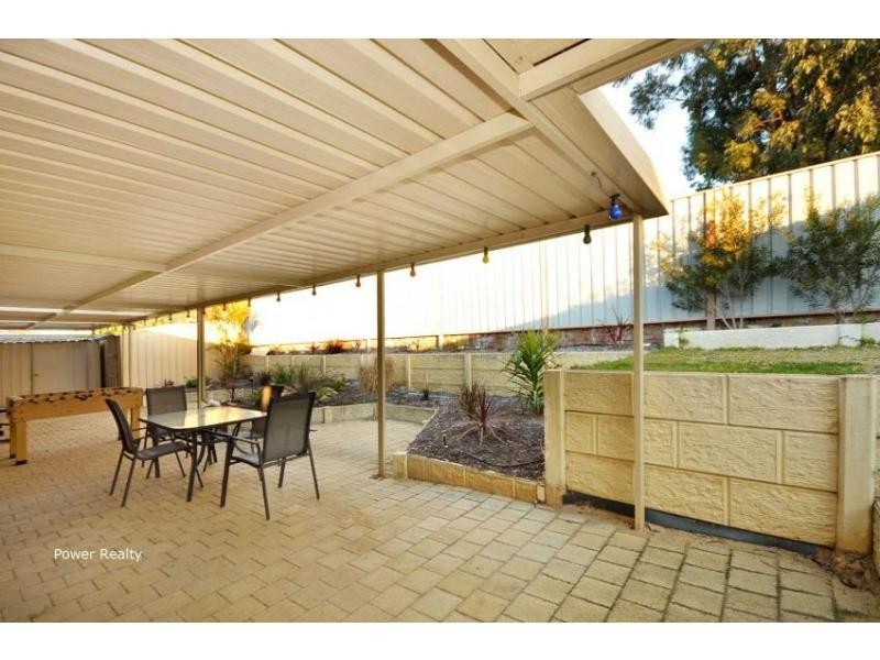 3A Ellara Court, Alexander Heights WA 6064