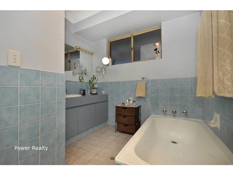 3B Ellara Court, Alexander Heights WA 6064