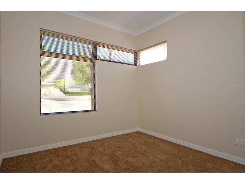 20A Lindfield Street, Westminster WA 6061