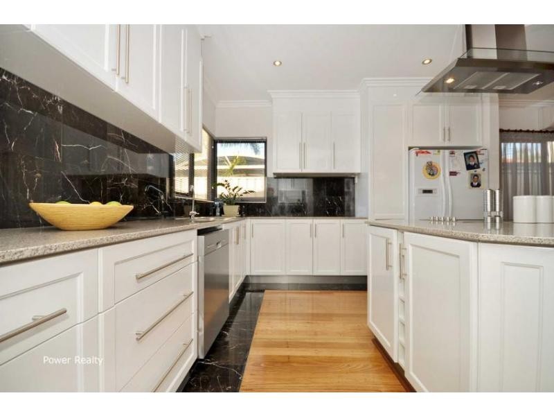 28 Finsbury View, Landsdale WA 6065