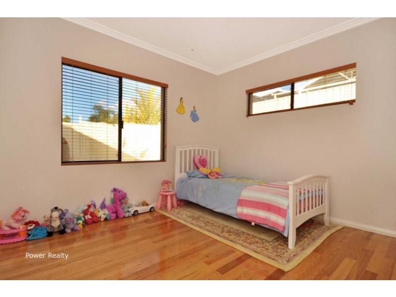 28 Finsbury View, Landsdale WA 6065