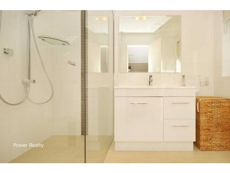 6 Karst Elbow, Alexander Heights WA 6064