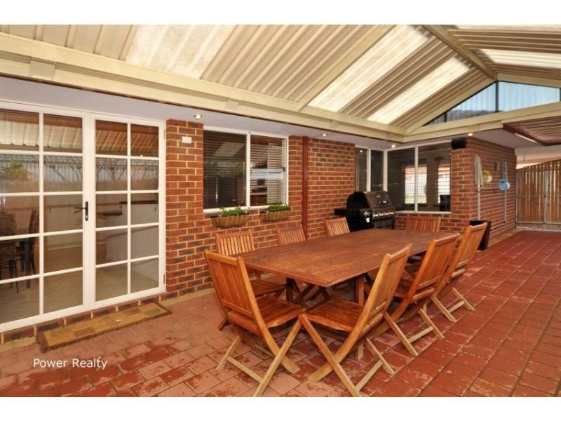 6 Karst Elbow, Alexander Heights WA 6064