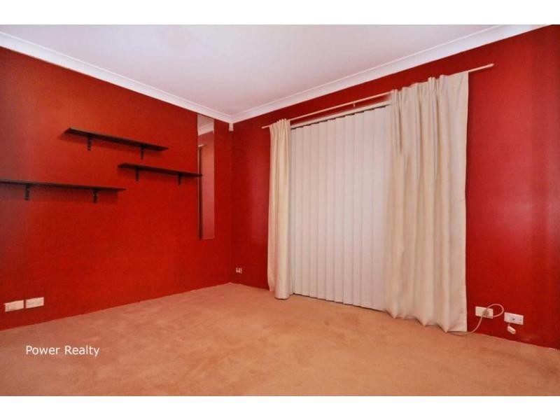 8 Wimpole Court, Alexander Heights WA 6064