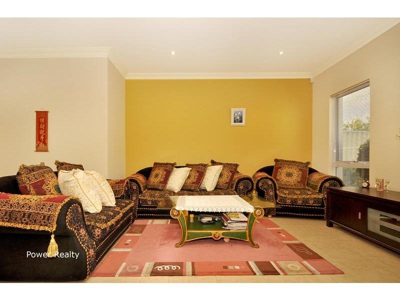 1 Banksaddle Place, Dianella WA 6059