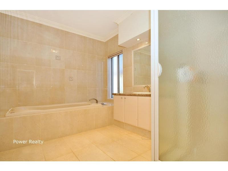 1 Banksaddle Place, Dianella WA 6059