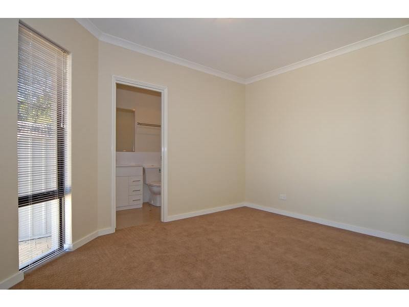 37C Walderton Avenue, Balga WA 6061