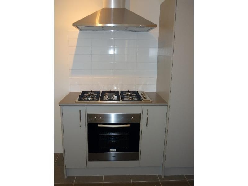 4/10 Dulegal Way, Aveley WA 6069