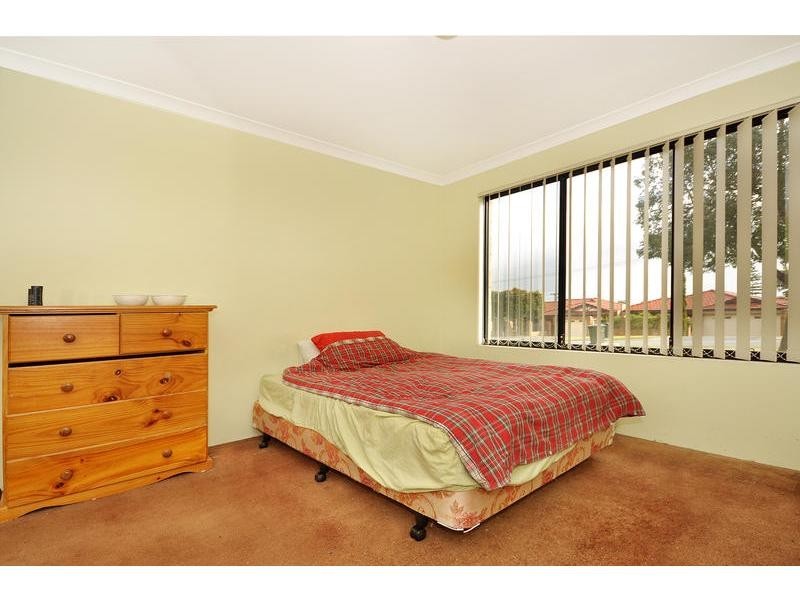 2C Eastbourne Crescent, Nollamara WA 6061