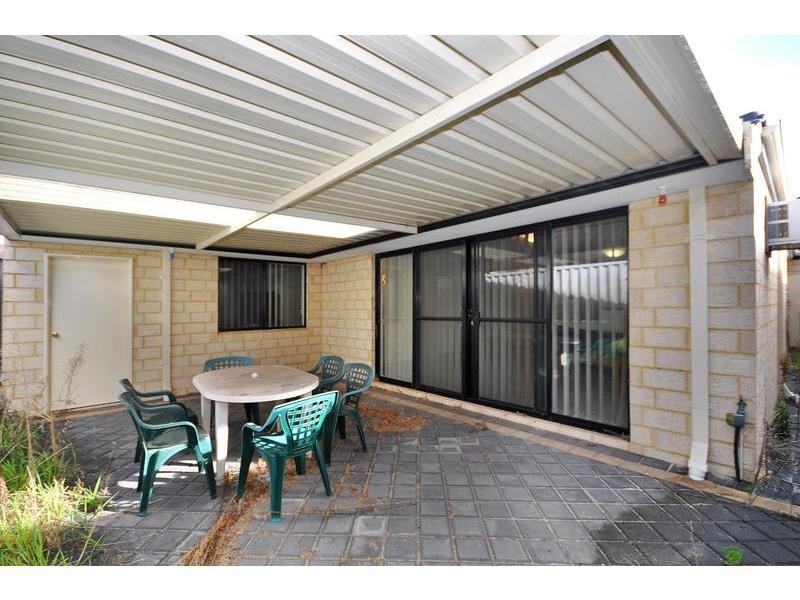 2C Eastbourne Crescent, Nollamara WA 6061