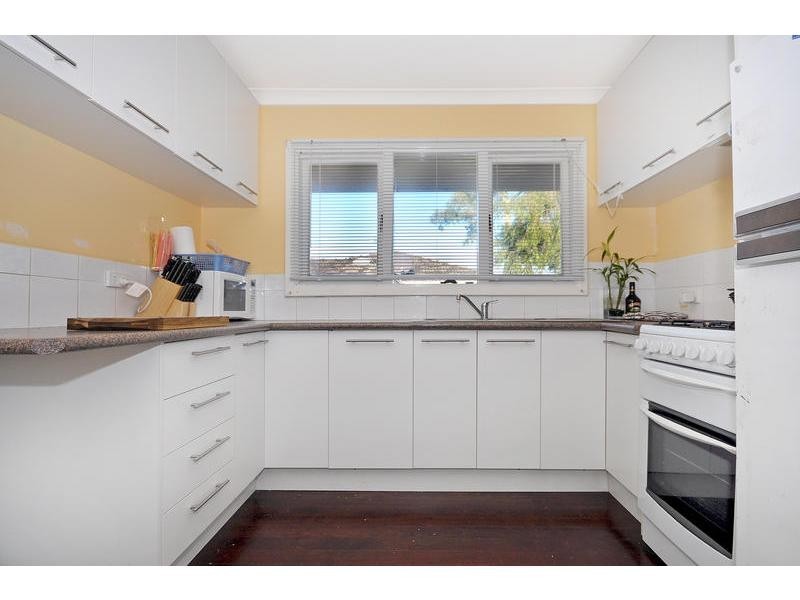 18 Brecknock Way, Girrawheen WA 6064