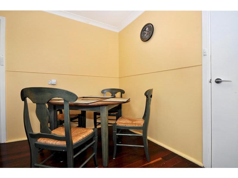 18 Brecknock Way, Girrawheen WA 6064