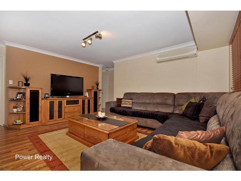 12 Avila Way, Alexander Heights WA 6064