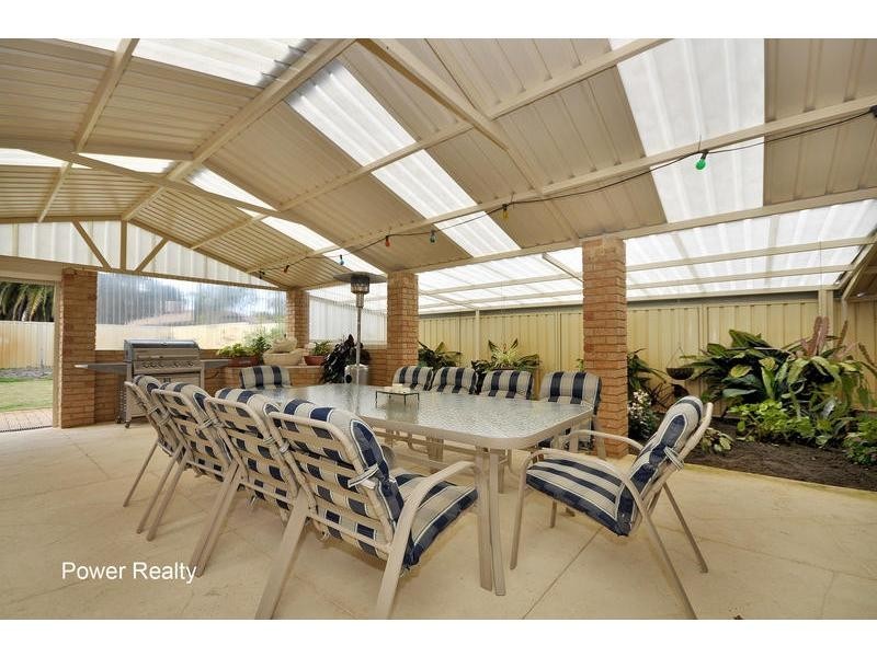 12 Avila Way, Alexander Heights WA 6064