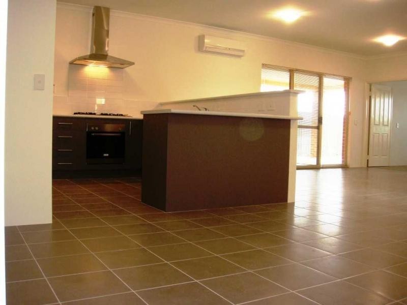 6 Atoll End, Aveley WA 6069