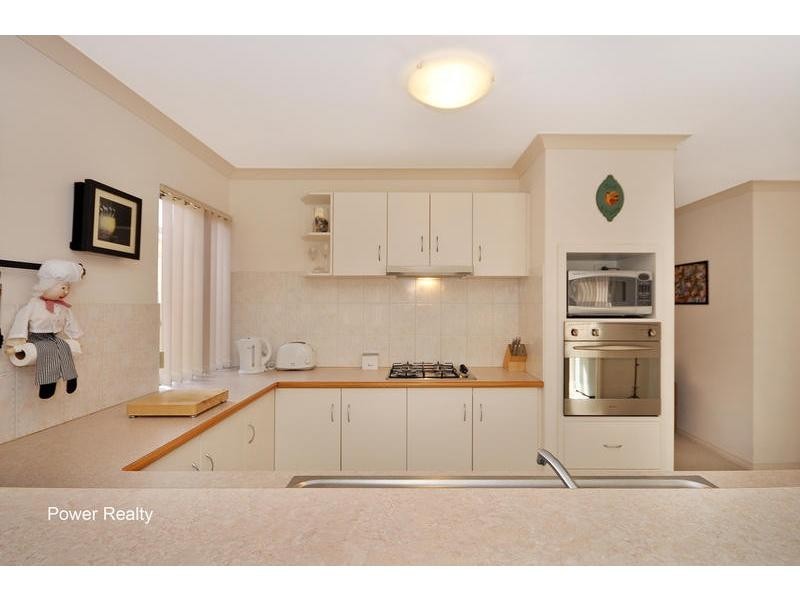 2/5 Vermont Street, Nollamara WA 6061