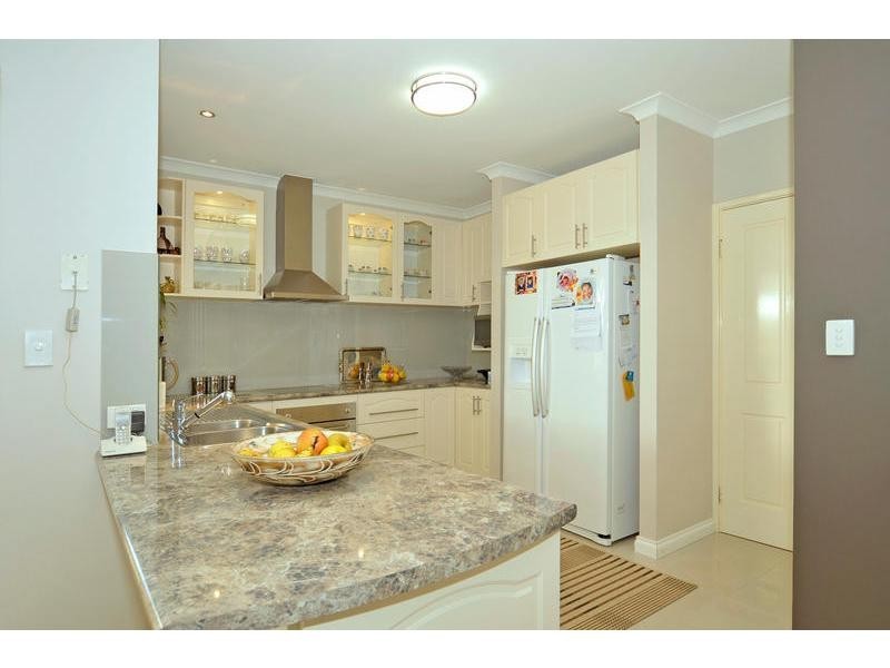 11 Landsdale Road, Darch WA 6065