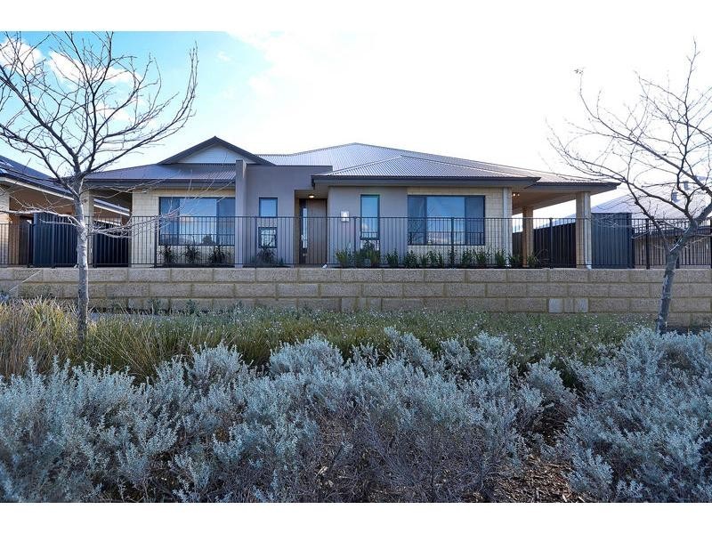 26 Vellum Loop, Aveley WA 6069