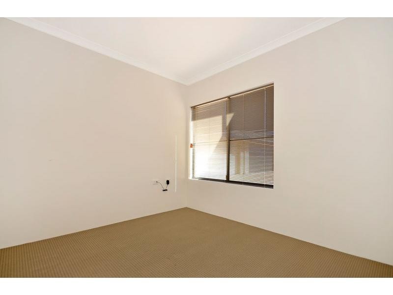 26 Vellum Loop, Aveley WA 6069