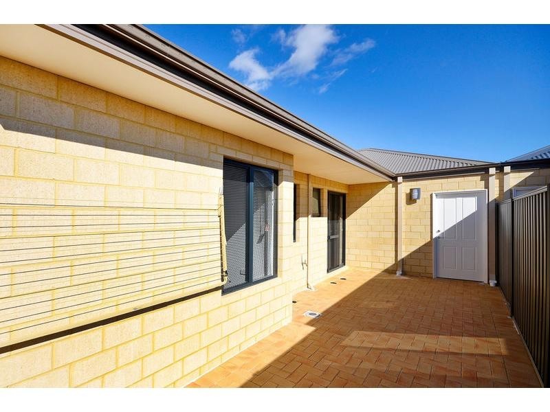 26 Vellum Loop, Aveley WA 6069