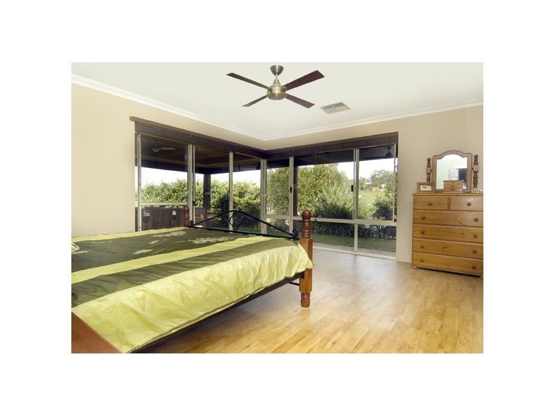 282 Clarkson Road, Bullsbrook WA 6084