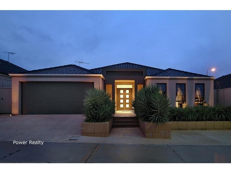 4 Fennell Rise, Darch WA 6065