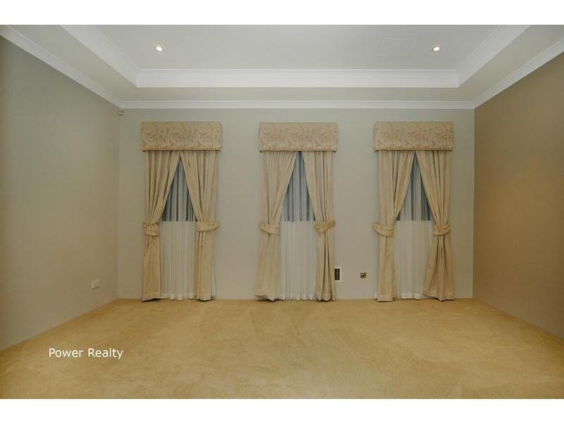 4 Fennell Rise, Darch WA 6065