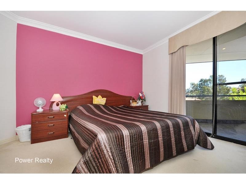 6 Roelands Place, Dianella WA 6059