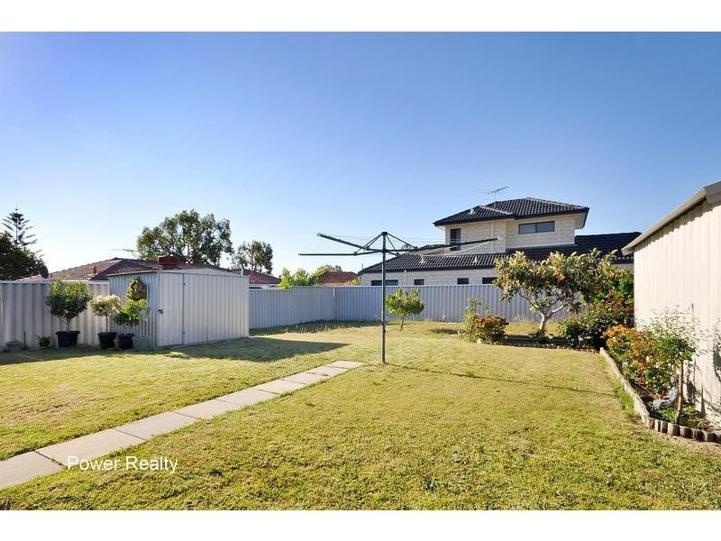 27 Shelbred Way, Westminster WA 6061