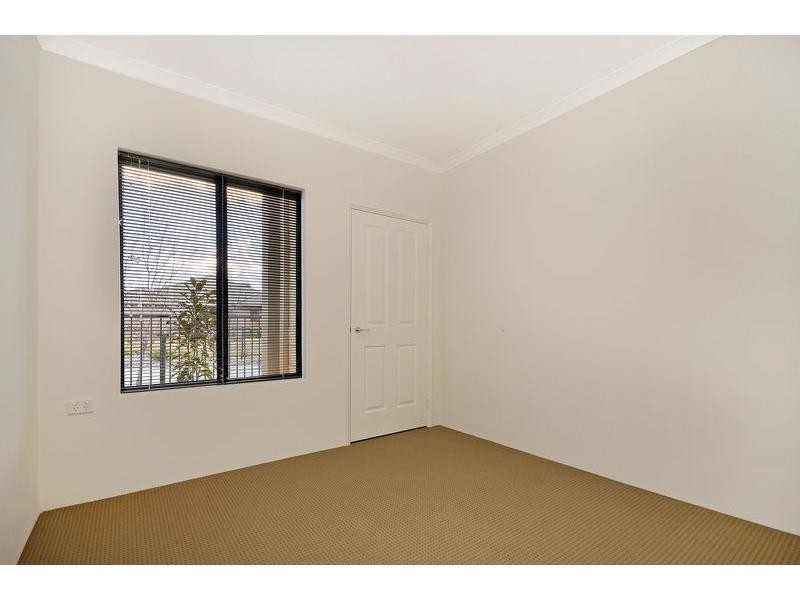 22 Vellum Loop, Aveley WA 6069