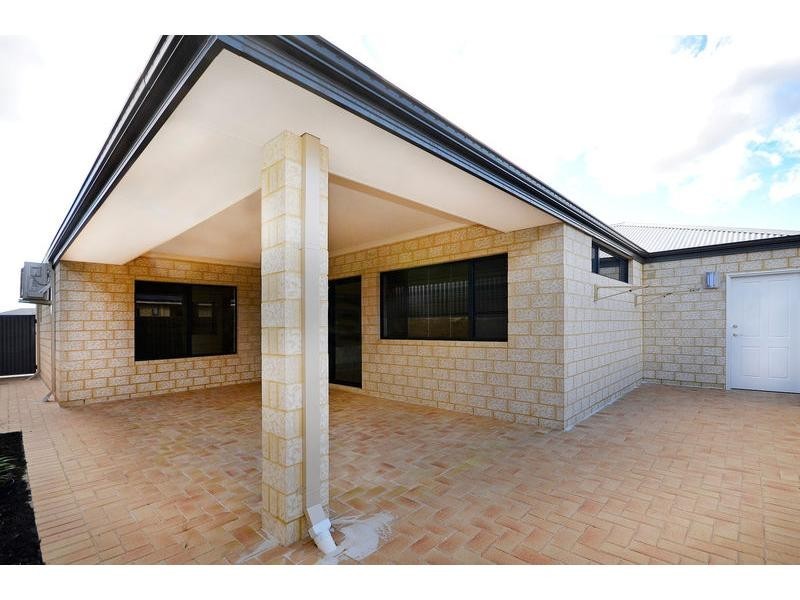 22 Vellum Loop, Aveley WA 6069