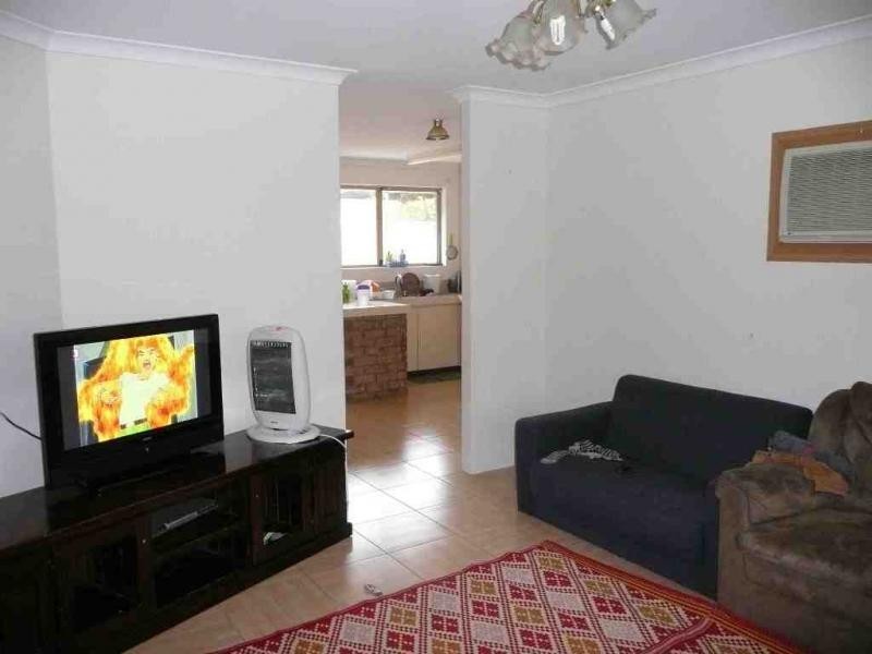 14 Teneriffe Place, Mirrabooka WA 6061