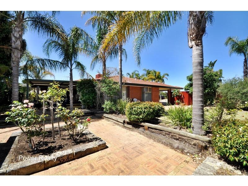 4 Wagtail Rise, Ballajura WA 6066