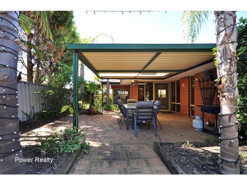 4 Wagtail Rise, Ballajura WA 6066