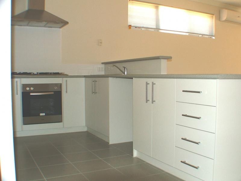 7/1 Tolj Loop, Aveley WA 6069