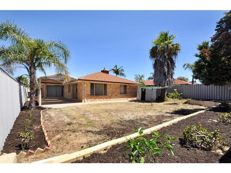 50 Frangipani Loop, Marangaroo WA 6064