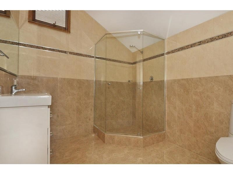 42 Tissington Drive, Darch WA 6065