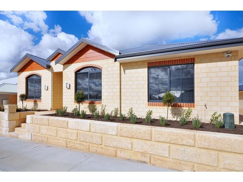 28 Vellum Loop, Aveley WA 6069
