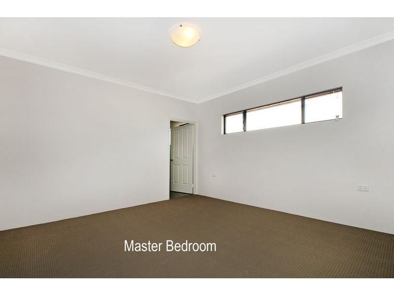 28 Vellum Loop, Aveley WA 6069
