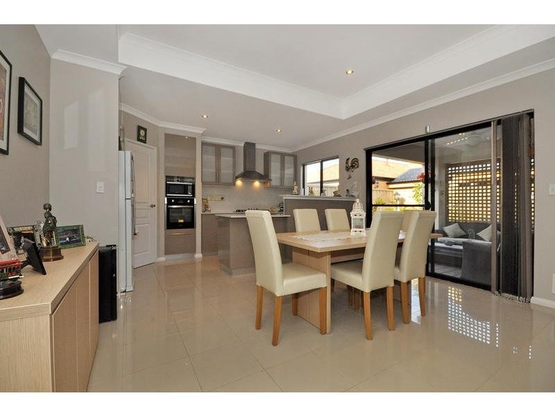 1A La Trobe Street, Landsdale WA 6065