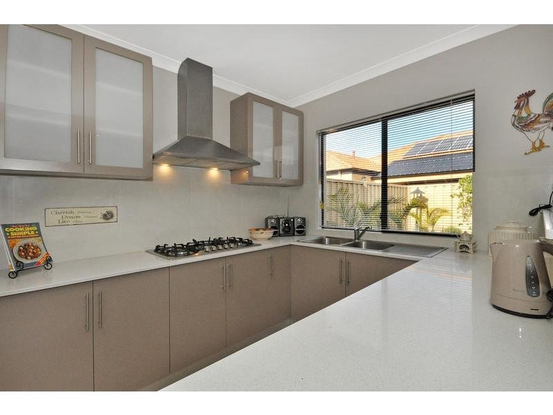 1A La Trobe Street, Landsdale WA 6065