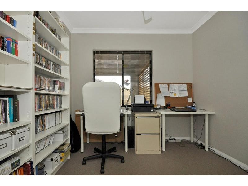 1A La Trobe Street, Landsdale WA 6065