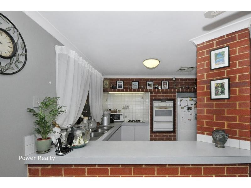 1/11 Wilton Close, Ballajura WA 6066