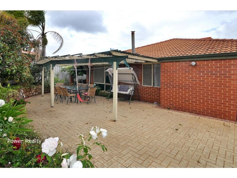 1/11 Wilton Close, Ballajura WA 6066