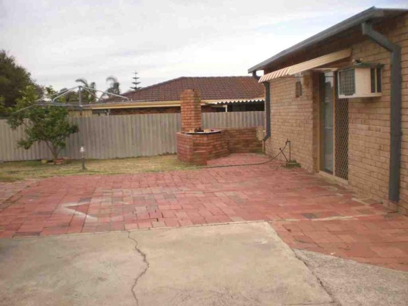 30 Steedman Loop, Mirrabooka WA 6061