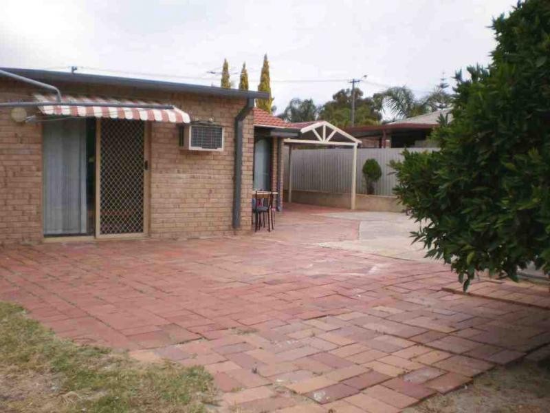 30 Steedman Loop, Mirrabooka WA 6061