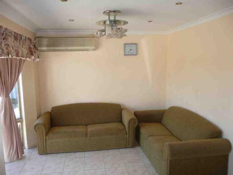 7 Alba Court, Mirrabooka WA 6061