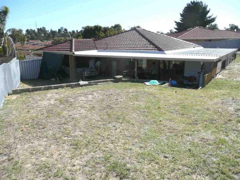7 Alba Court, Mirrabooka WA 6061