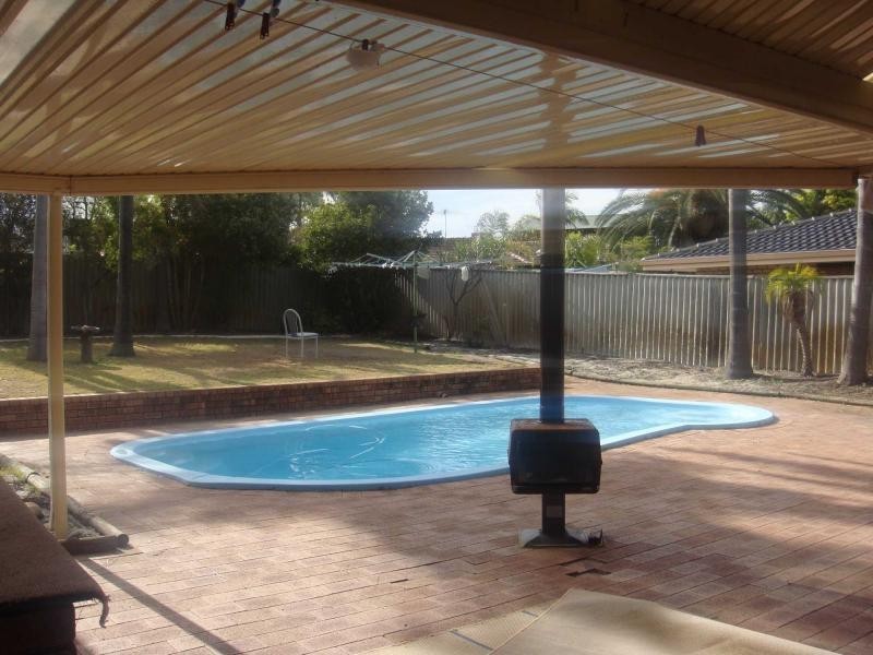 279 Alexander Drive, Alexander Heights WA 6064