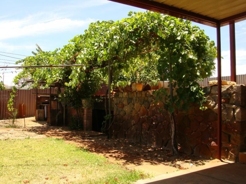 31 Lenham Way, Marangaroo WA 6064